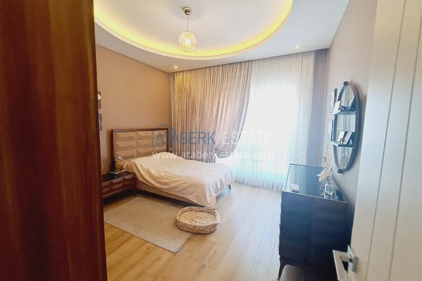 Purchase Linear 3+1 apartment with separate kitchen, new furniture and partial sea view - Mahmutlar district, Alanya 10