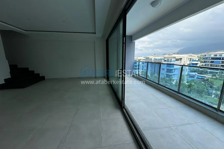 Purchase  Duplex penthouse with sea and mountain views in a new complex — Alanya, Kargicak district 9 