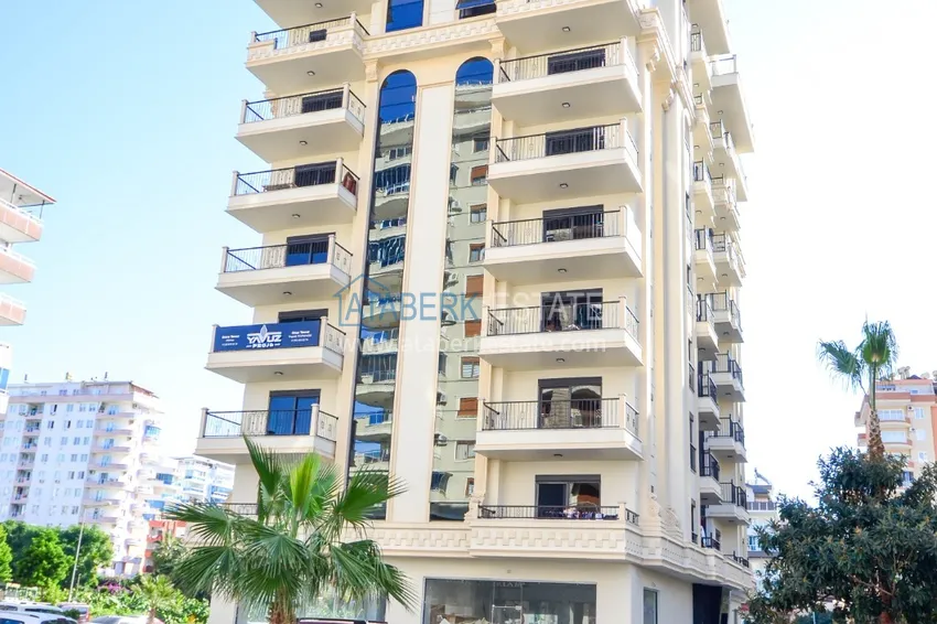 Two-bedroom apartment in Mahmutlar with new furniture and mountain views 1 