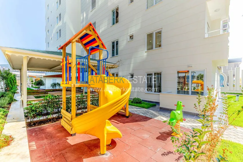 Furnished apartment in Mahmutlar with a glazed balcony in a premium complex 7