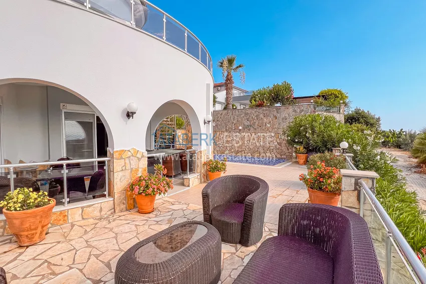 Purchase 3+1 furnished villa in a cozy cottage complex — Alanya, Kargicak district 12 