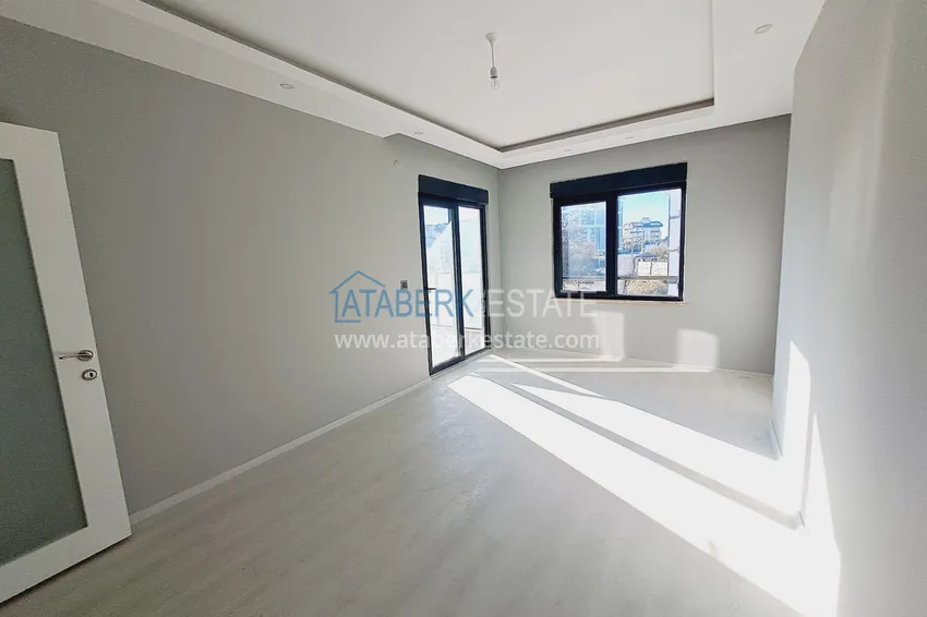 Purchase  Three-room apartment with separate kitchen in Avsallar, Alanya 6 