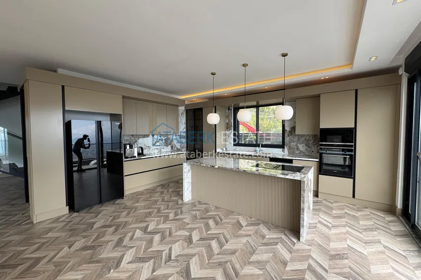 Purchase  Elite three-storey villa in a cottage-type complex, Bektash district - Alanya 12 