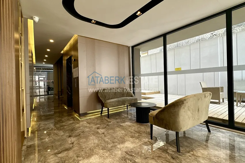 One bedroom apartment in the center of Alanya, just 370 meters from Cleopatra Beach 12 