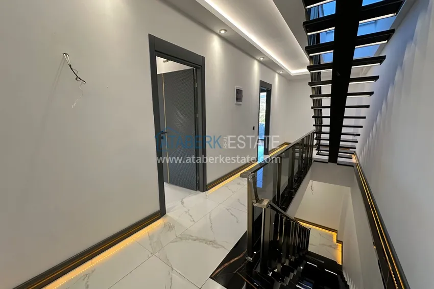 Purchase Villa in Kargicak. Luxury comfort, gorgeous panoramic views 15 