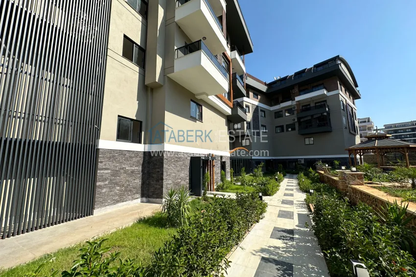 2+1 penthouse duplex with furniture from the owner in Alanya, Oba district 15 