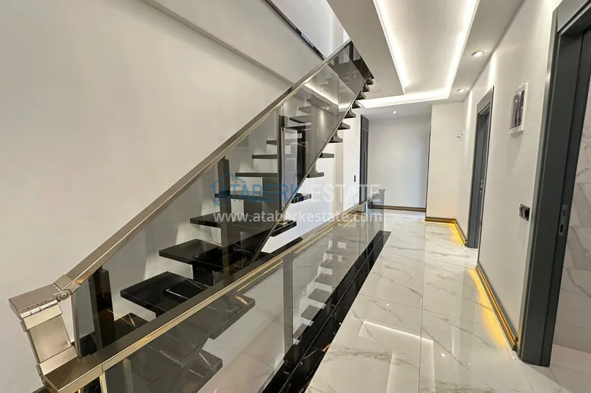 Purchase Villa in Kargicak. Luxury comfort, gorgeous panoramic views 16 