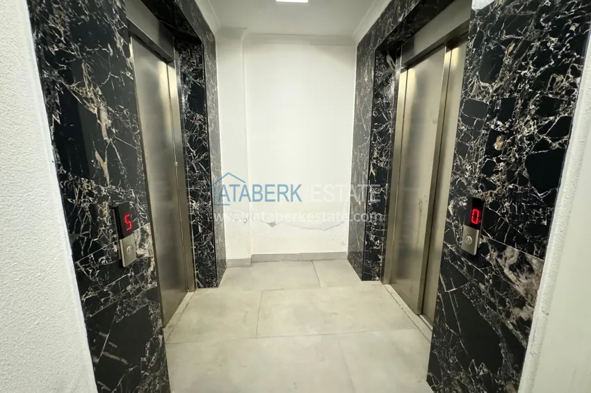 Two-bedroom apartment in Mahmutlar with new furniture and mountain views 20 