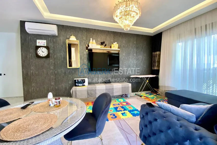Purchase  Turnkey three-room apartment in the center of Alanya - Cleopatra beach area 1 