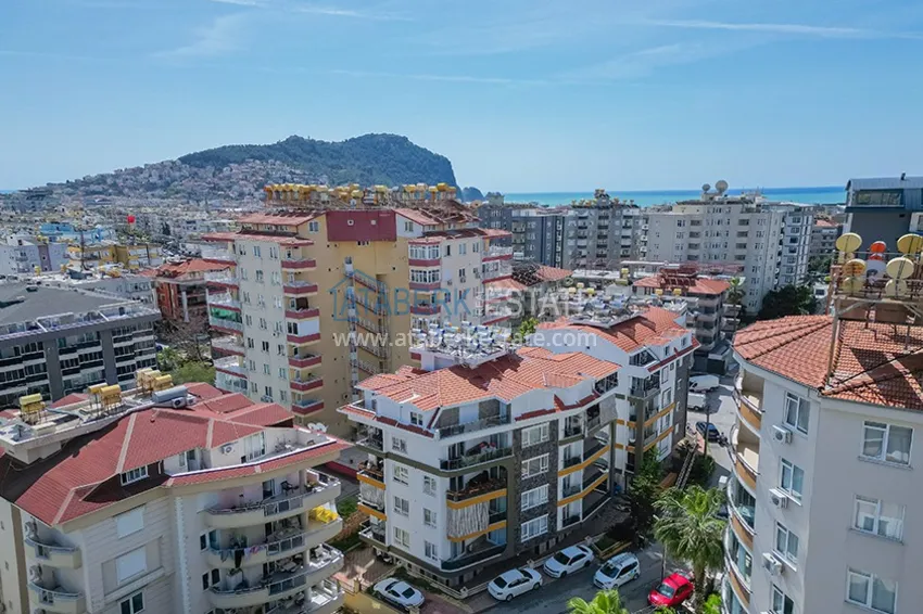 Real estate for a residence permit. Furnished apartment with separate kitchen - Alanya city center, Cleopatra district 1 