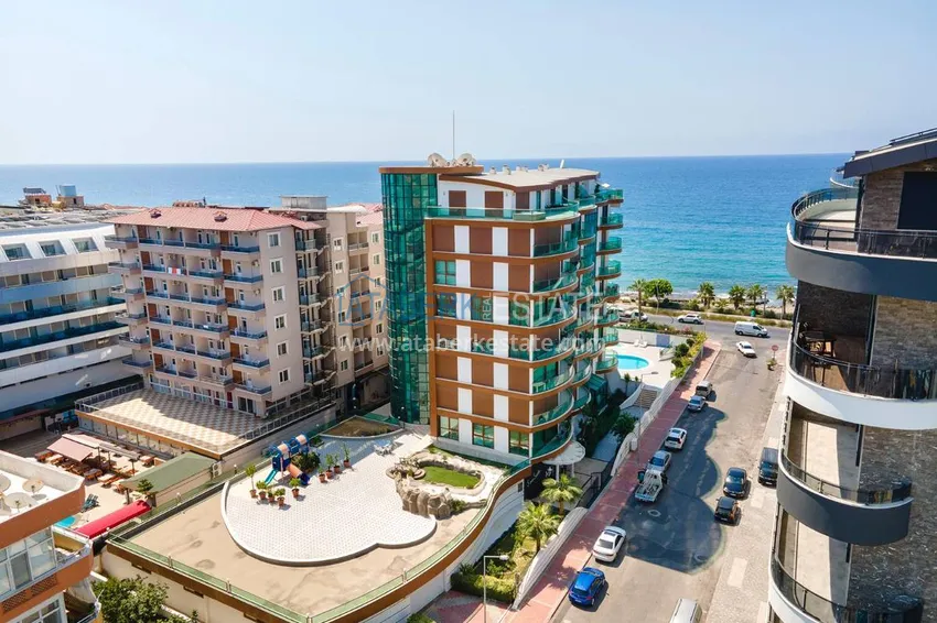 Furnished apartment in the Oba area in a complex on the seafront 1 