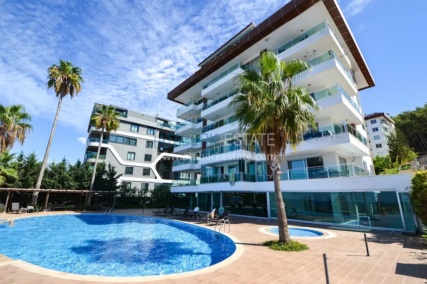 Furnished two bedroom apartment with sea view in Kargicak, Alanya 1 