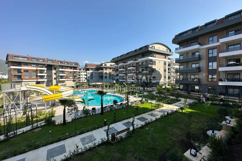2+1 penthouse duplex with furniture from the owner in Alanya, Oba district 1 