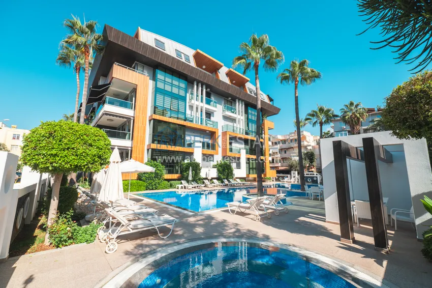 Real estate for a residence permit! 3+1 apartment in a prestigious residential complex in the center of the European region — Oba, Alanya  1 