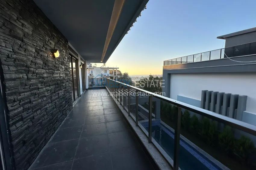 Purchase Villa in Kargicak. Luxury comfort, gorgeous panoramic views 26 