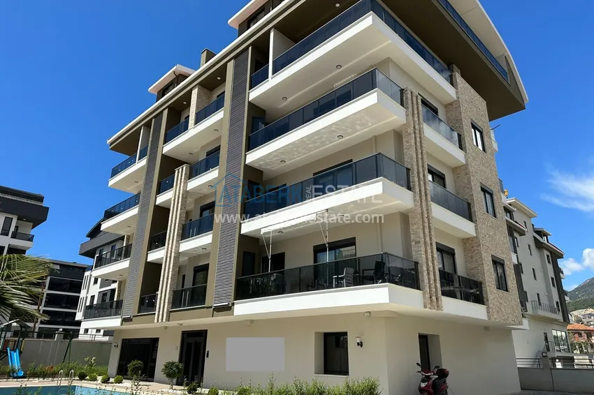 One bedroom apartment with mountain views in Alanya, Oba district 2 