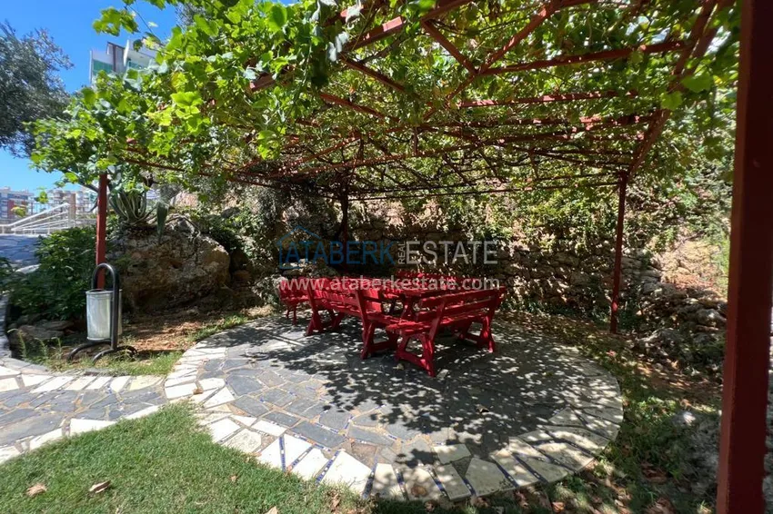 Turnkey one-bedroom apartment in a cozy complex in Alanya Tosmur district 2 