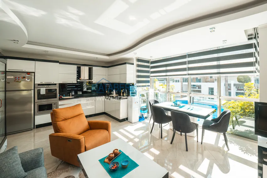 Purchase  Real estate for a residence permit! 3+1 apartment in a prestigious residential complex in the center of the European region — Oba, Alanya  3 