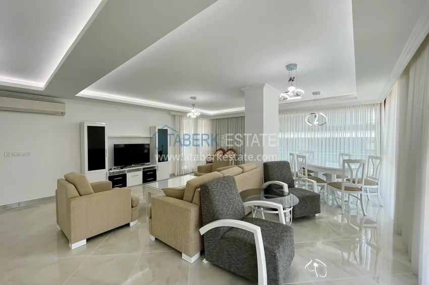 Purchase  Furnished apartment in the Oba area in a complex on the seafront 2 