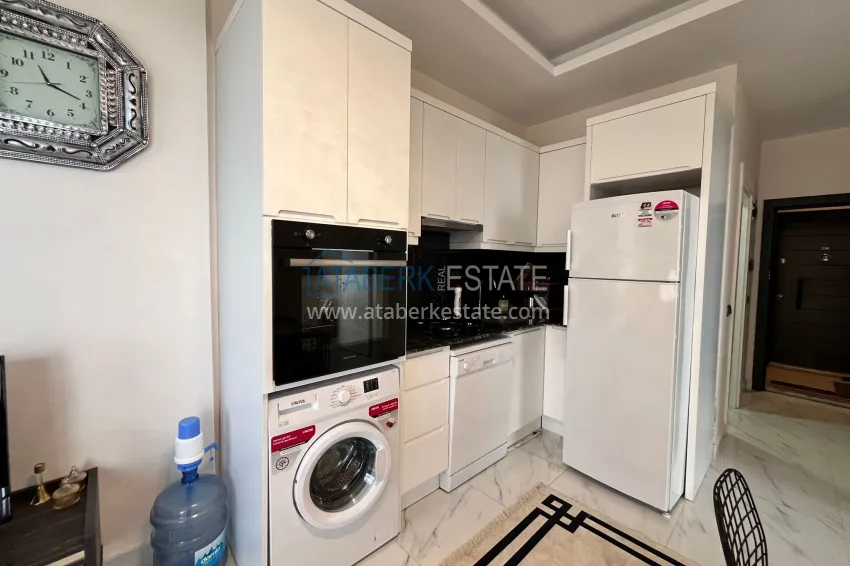 Purchase Furnished 1+1 apartment with sea view, Kargicak district — Alanya 3 