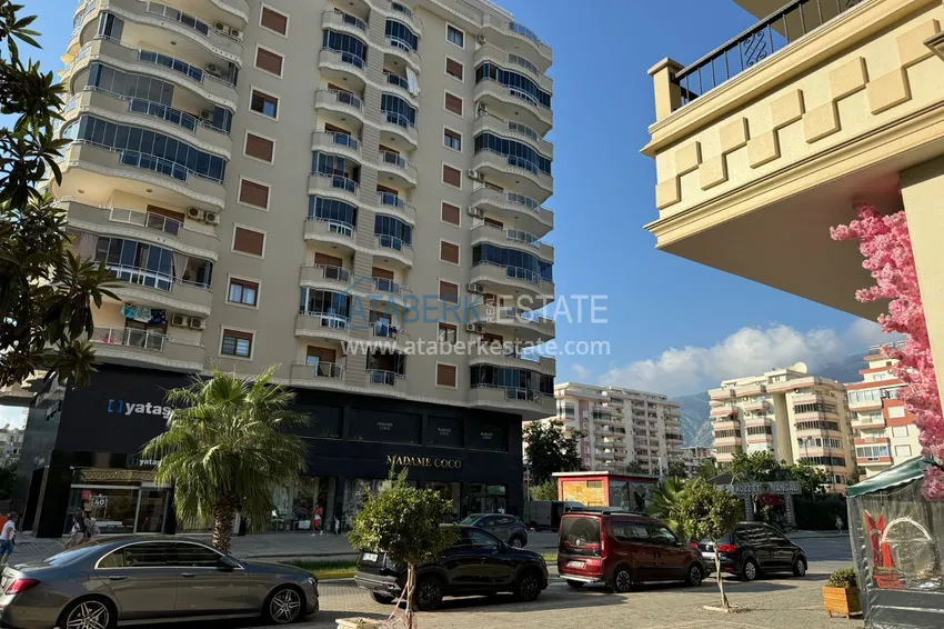 Two-bedroom apartment in Mahmutlar with new furniture and mountain views 4 