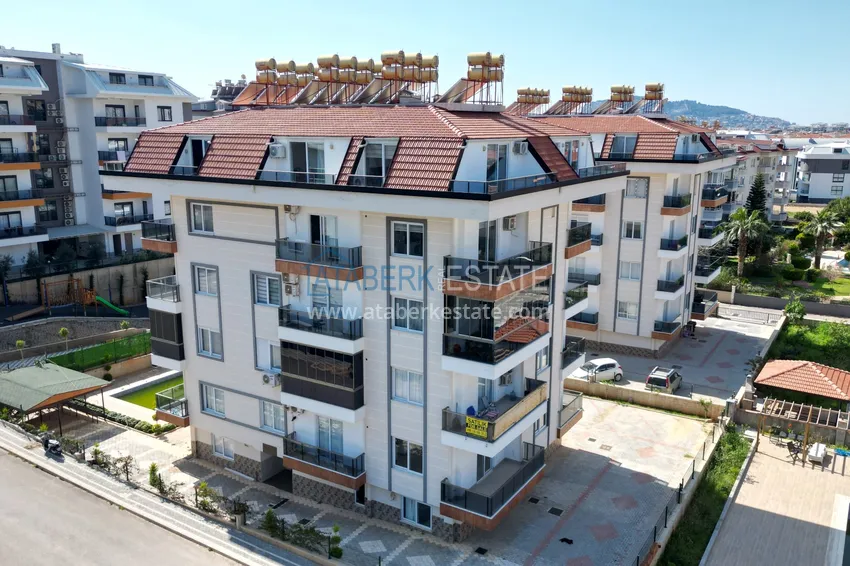 Three-room apartment in Alanya, Oba district in a cozy urban complex 3 