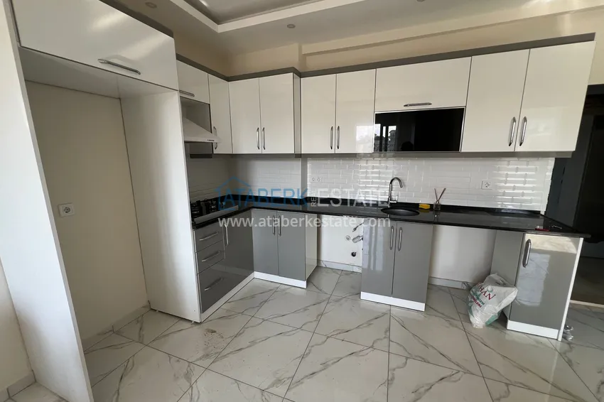 Purchase  Primary property in Alanya! One bedroom apartment with a fine finish in Oba 4 