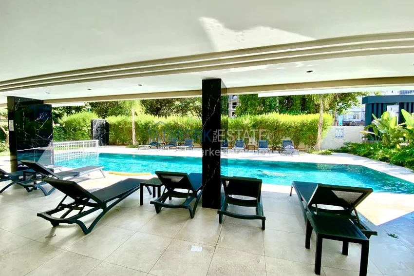 Turnkey three-room apartment in the center of Alanya - Cleopatra beach area 4 