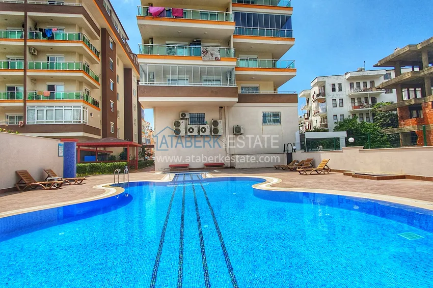Furnished apartment with mountain views 400 meters from the sea — Alanya, Mahmutlar district 4 
