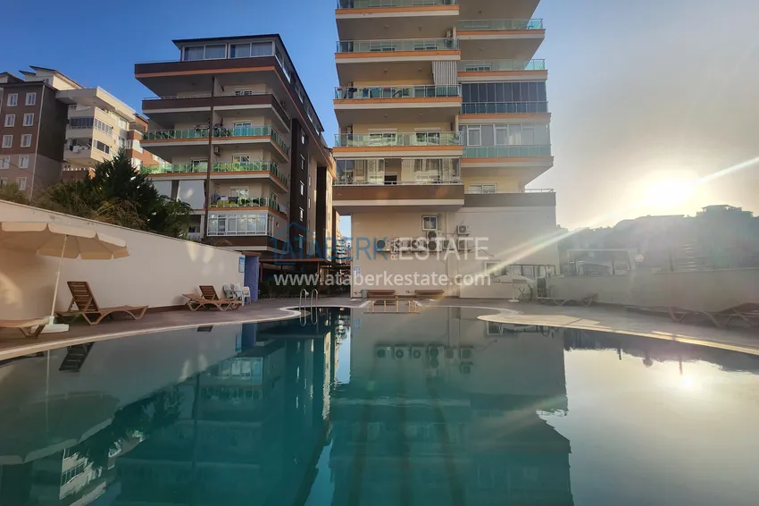 Furnished apartment with mountain views 400 meters from the sea — Alanya, Mahmutlar district 5 