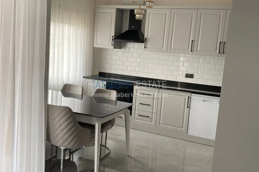 Purchase 2+1 penthouse duplex with furniture from the owner in Alanya, Oba district 6 