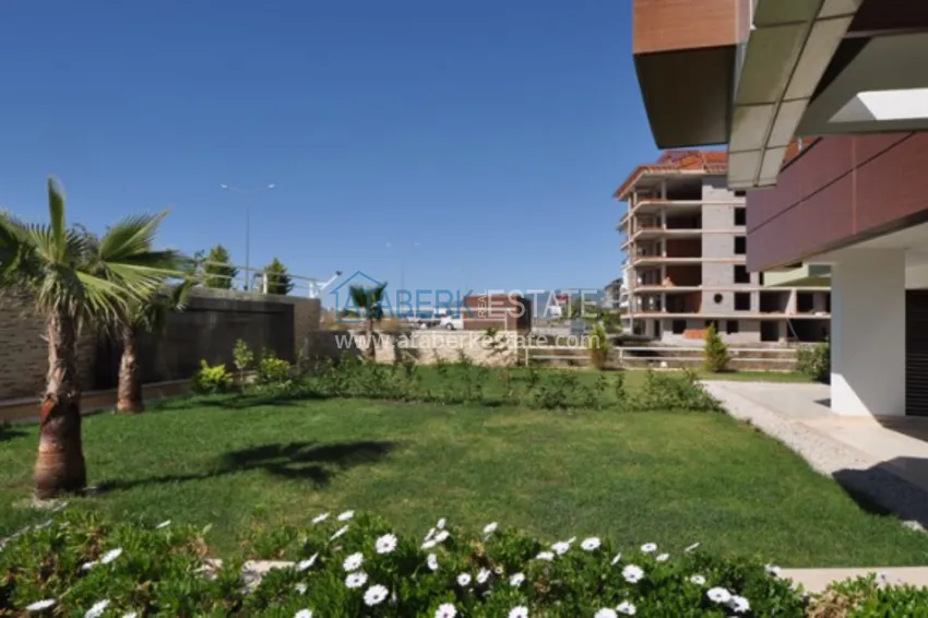 One bedroom apartment with a glazed balcony and sea view, first coastline - Kestel district, Alanya 6 