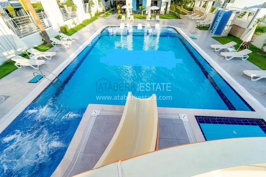 Furnished apartment in Mahmutlar with a glazed balcony in a premium complex 4