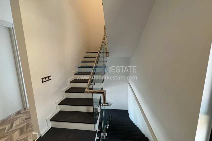 Purchase  Elite three-storey villa in a cottage-type complex, Bektash district - Alanya 73 