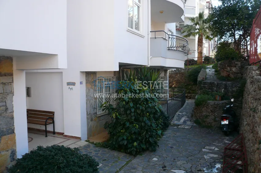 Turnkey one-bedroom apartment in a cozy complex in Alanya Tosmur district 7 