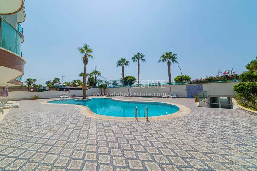 Furnished apartment in the Oba area in a complex on the seafront 6 