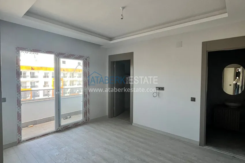 Purchase  Three-room penthouse with stunning sea views in Mersin, Arpacbakhshish 8 