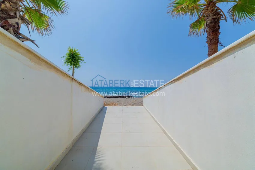 Furnished apartment in the Oba area in a complex on the seafront 7 