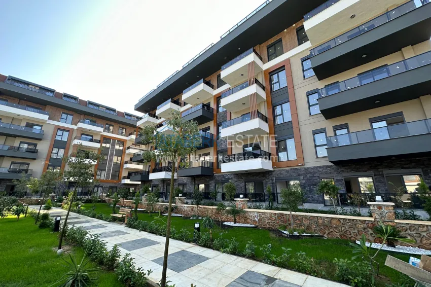 2+1 penthouse duplex with furniture from the owner in Alanya, Oba district 7 