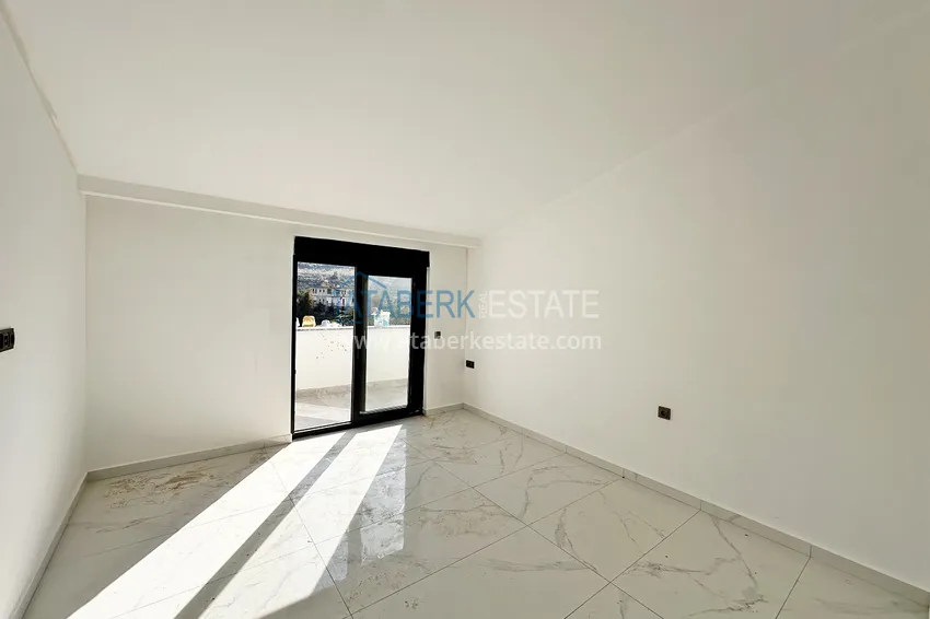Purchase  Apartments in Alanya from the owner - Kargicak district 300 meters from the sea 20 
