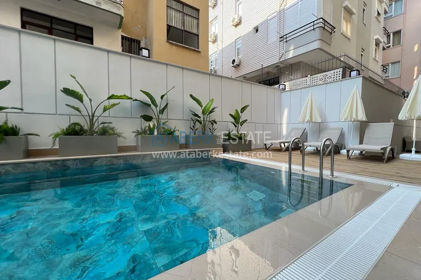 One bedroom apartment in the center of Alanya, just 370 meters from Cleopatra Beach 7 