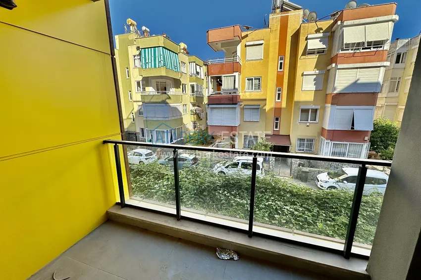 Purchase  One bedroom apartment in the center of Alanya, just 370 meters from Cleopatra Beach 8 