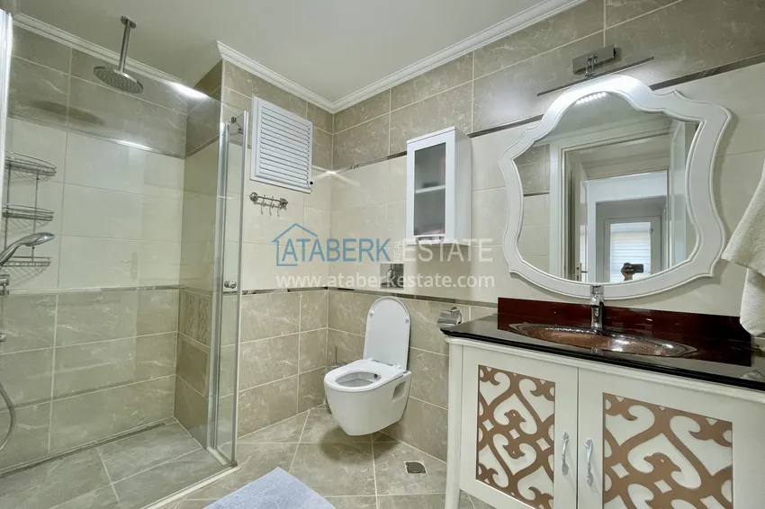 Purchase  Furnished apartment in the Oba area in a complex on the seafront 10 