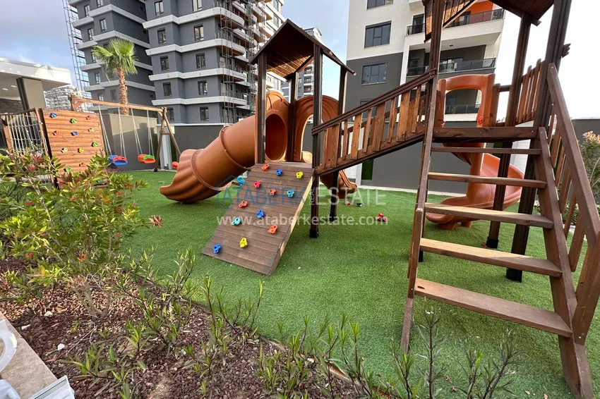 Two-bedroom furnished apartment for long-term rent in the center of Mahmutlar, Saturday market area No. 112 8 