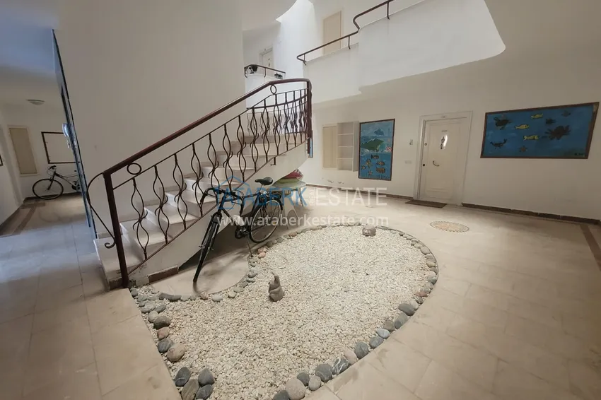 Turnkey one-bedroom apartment in a cozy complex in Alanya Tosmur district 10 