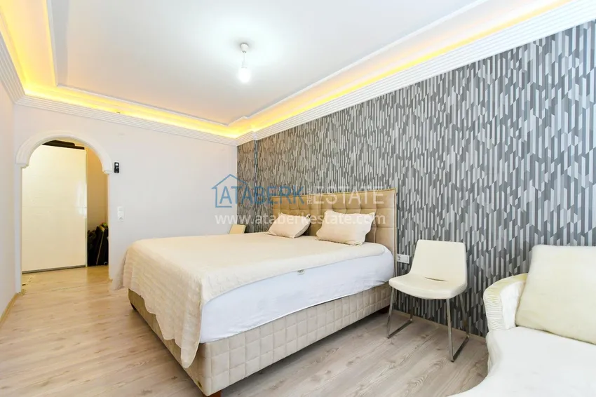 Purchase Apartment in Alanya 3+1 with furniture and glazed balconies on the first coastal, Tosmur area 9