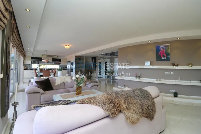 Purchase  Luxury villa with panoramic views of the sea and the castle in Alanya — Kucukhasbahce district 4 