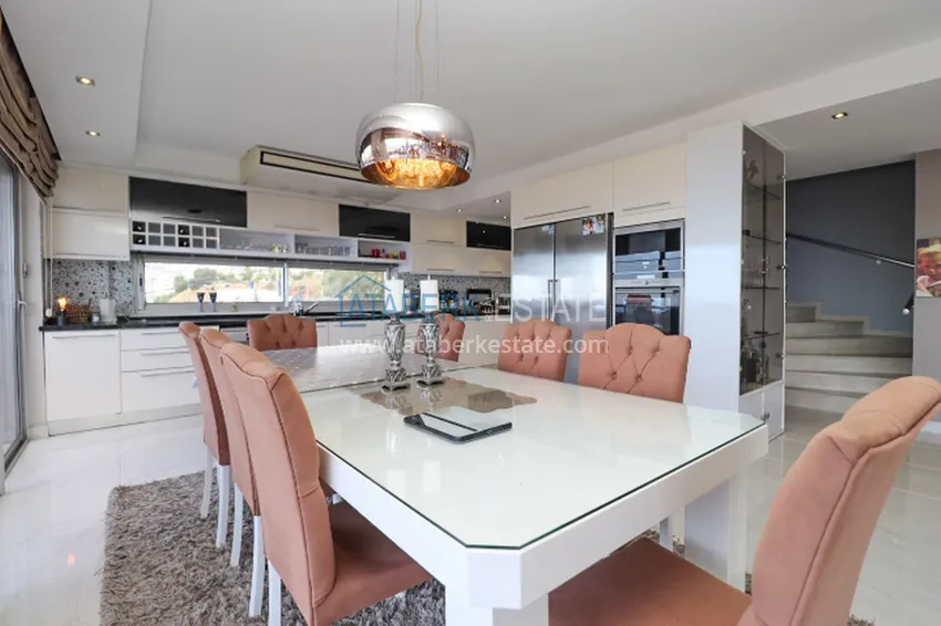 Purchase  Luxury villa with panoramic views of the sea and the castle in Alanya — Kucukhasbahce district 9 