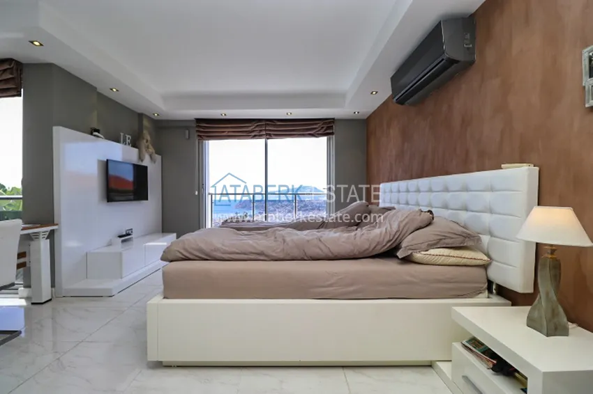 Purchase  Luxury villa with panoramic views of the sea and the castle in Alanya — Kucukhasbahce district 27 