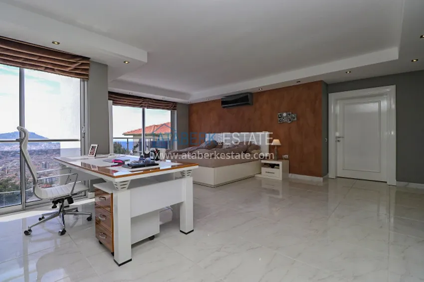 Purchase  Luxury villa with panoramic views of the sea and the castle in Alanya — Kucukhasbahce district 29 